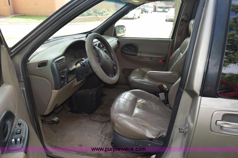 image for item K6121 1999 Oldsmobile Silhouette van