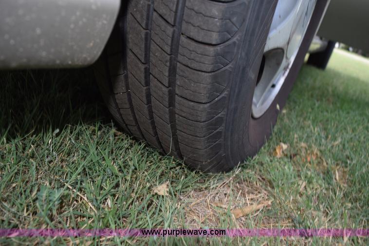 image for item K6121 1999 Oldsmobile Silhouette van