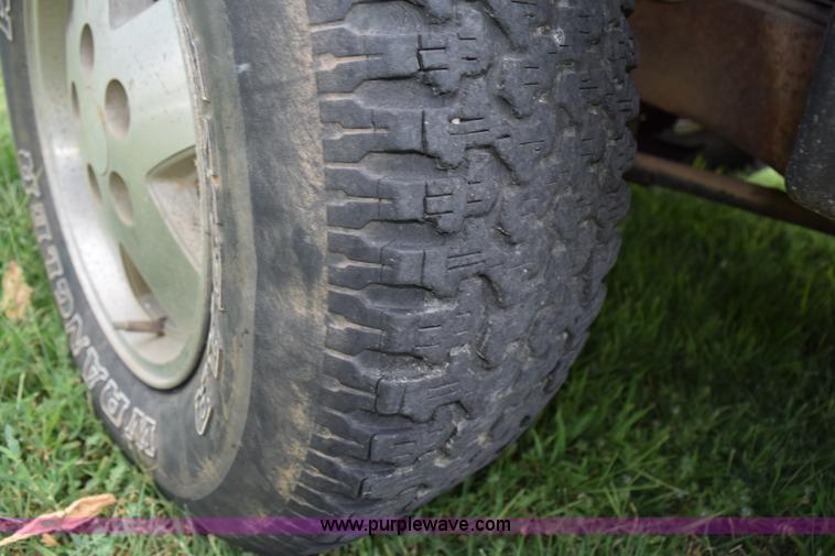 image for item K6122 1994 Chevrolet S10 pickup truck