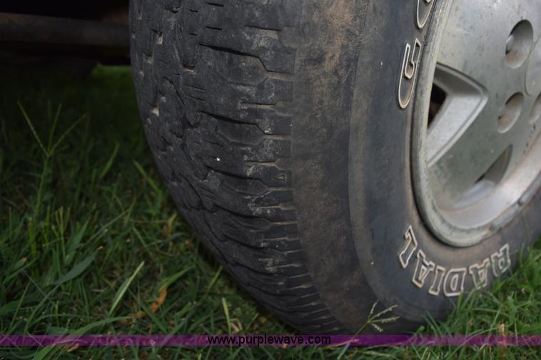 image for item K6122 1994 Chevrolet S10 pickup truck