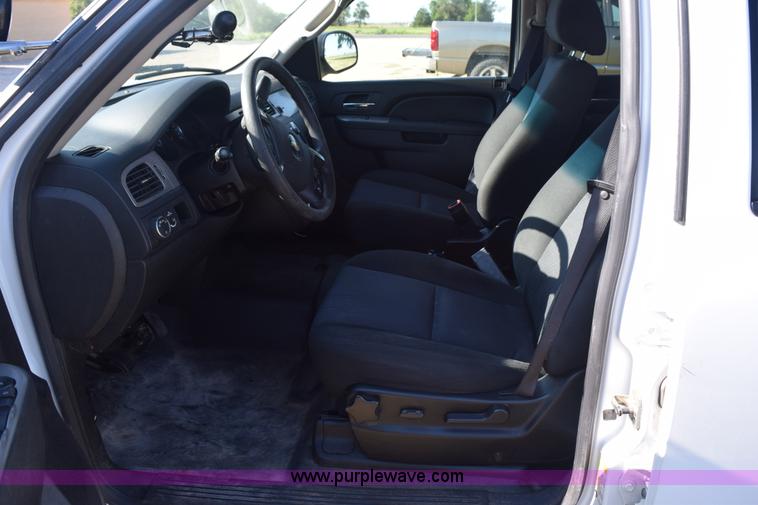 image for item K6150 2010 Chevrolet Tahoe Police SUV