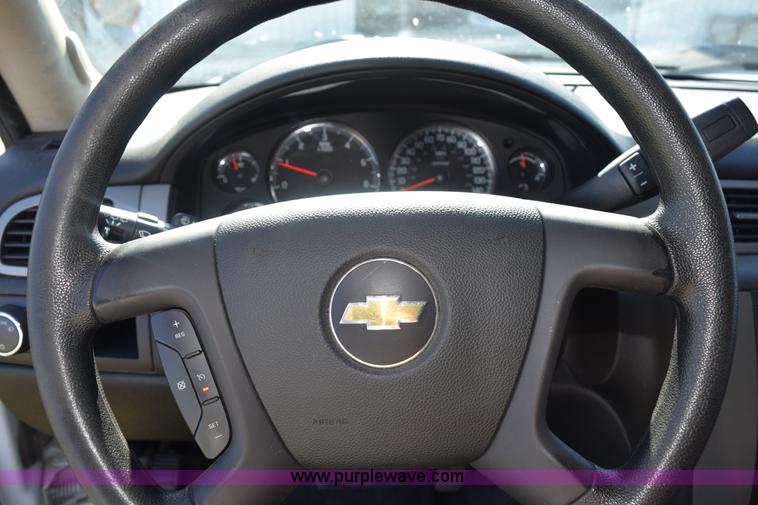 image for item K6151 2011 Chevrolet Tahoe Police SUV