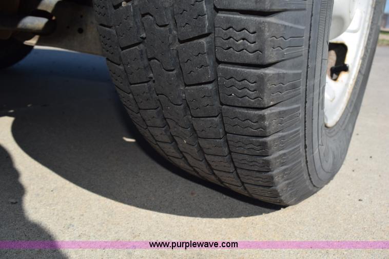 image for item K6152 1995 Ford Explorer SUV