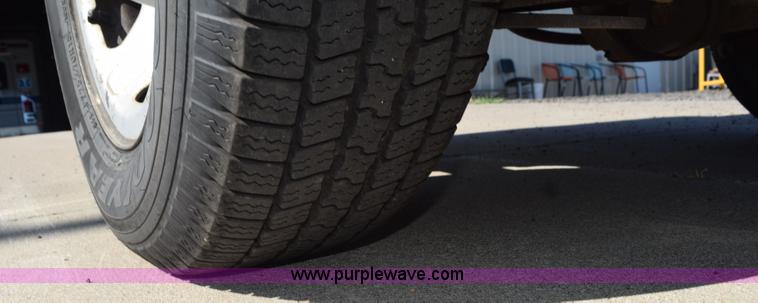 image for item K6152 1995 Ford Explorer SUV