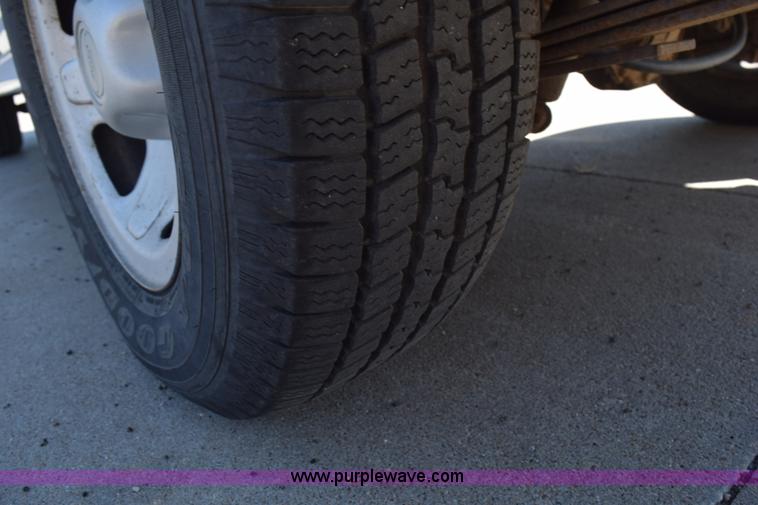 image for item K6152 1995 Ford Explorer SUV