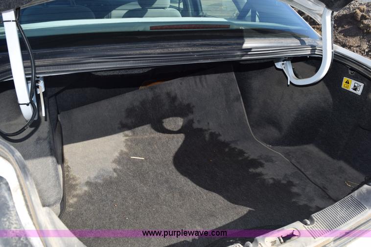 image for item K6153 2002 Ford Taurus