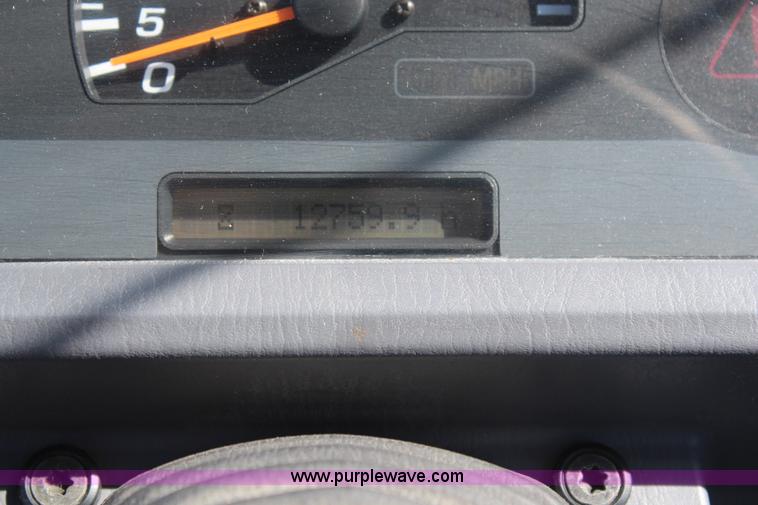 image for item K6983 2005 Komatsu WA250-5L wheel loader