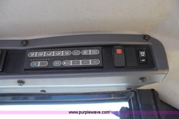 image for item K6983 2005 Komatsu WA250-5L wheel loader