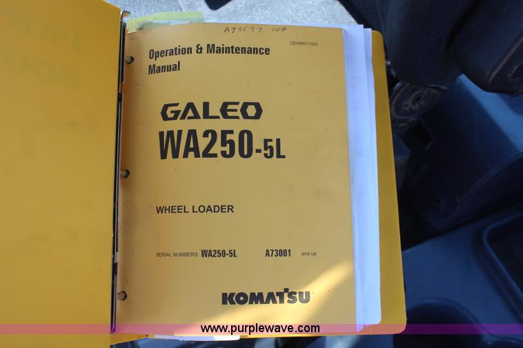 image for item K6983 2005 Komatsu WA250-5L wheel loader