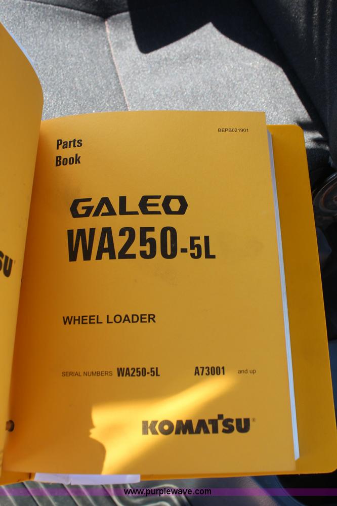 image for item K6983 2005 Komatsu WA250-5L wheel loader