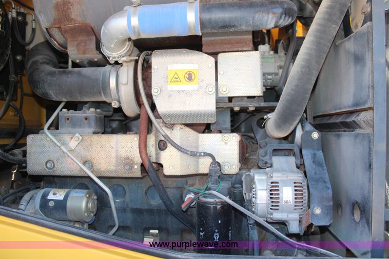 image for item K6983 2005 Komatsu WA250-5L wheel loader