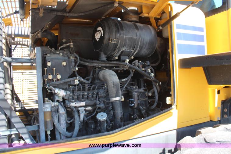 image for item K6983 2005 Komatsu WA250-5L wheel loader