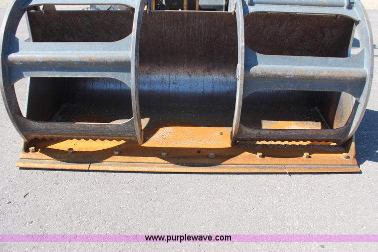 image for item K6983 2005 Komatsu WA250-5L wheel loader