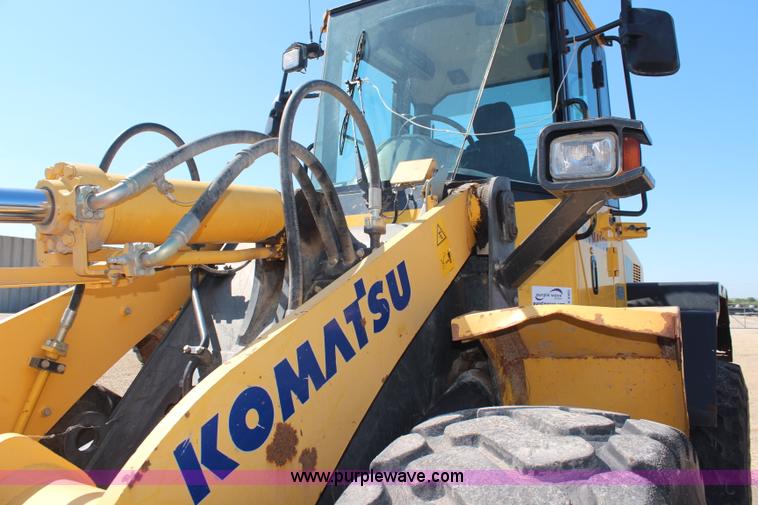 image for item K6983 2005 Komatsu WA250-5L wheel loader