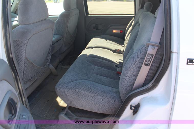 image for item K6984 1996 Chevrolet Tahoe SUV