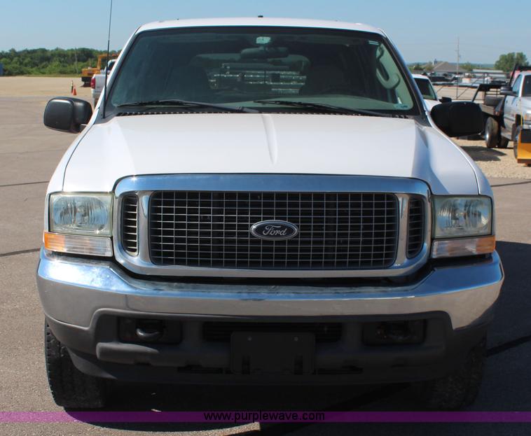 image for item K6985 2003 Ford Excursion XLT SUV