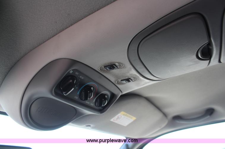 image for item K6985 2003 Ford Excursion XLT SUV