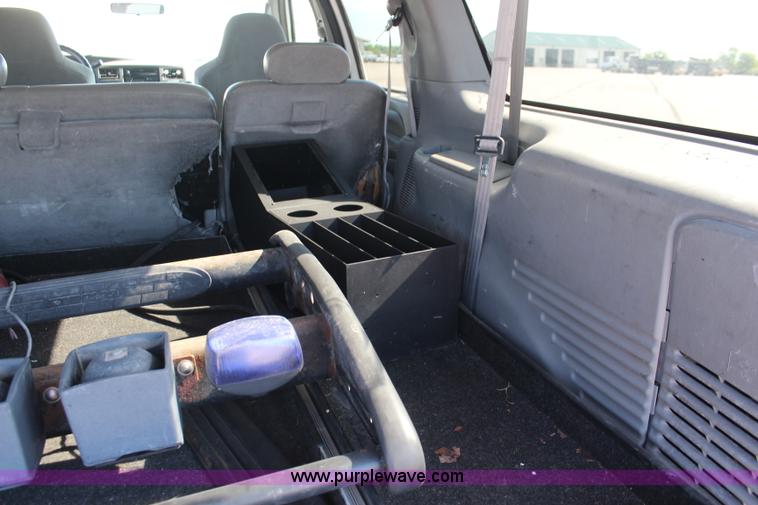 image for item K6985 2003 Ford Excursion XLT SUV