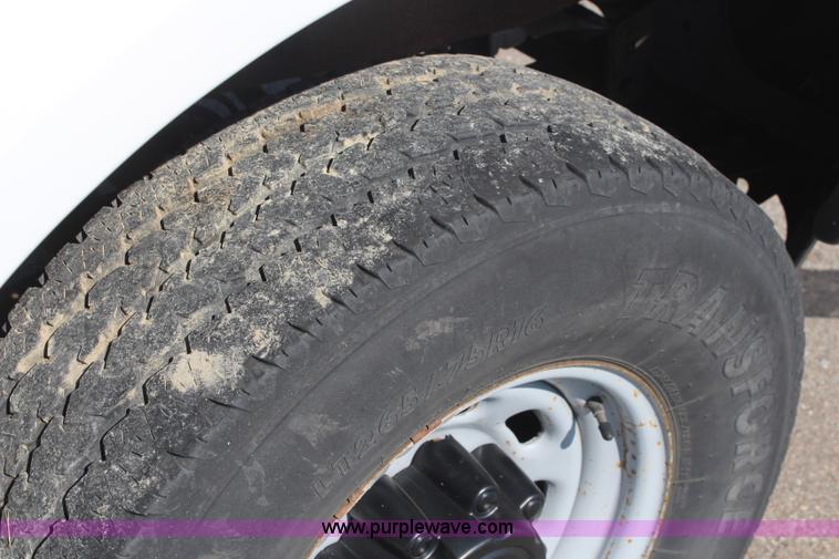 image for item K6985 2003 Ford Excursion XLT SUV