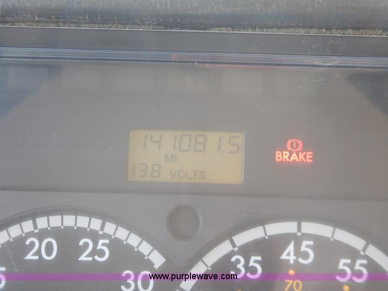 image for item K7442 2005 Freightliner FS65 Thomas school bus