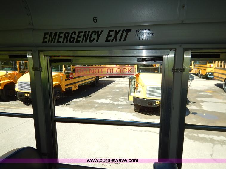 image for item K7442 2005 Freightliner FS65 Thomas school bus