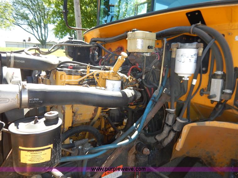 image for item K7442 2005 Freightliner FS65 Thomas school bus