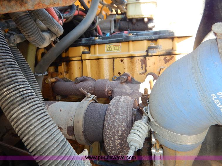 image for item K7442 2005 Freightliner FS65 Thomas school bus