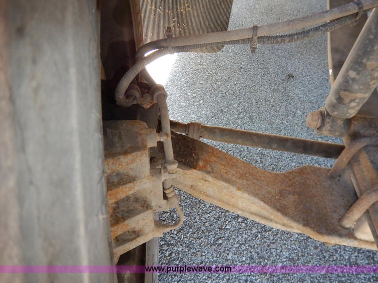 image for item K7442 2005 Freightliner FS65 Thomas school bus