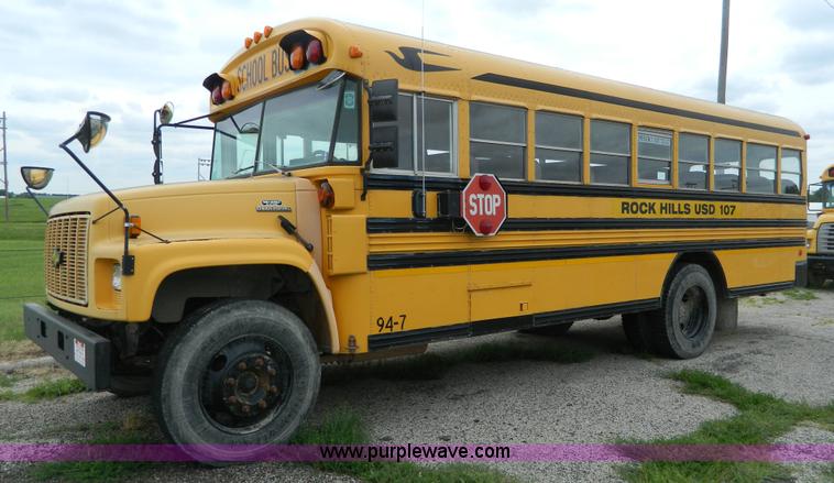 image for item K8138 1995 Blue Bird B7 school bus