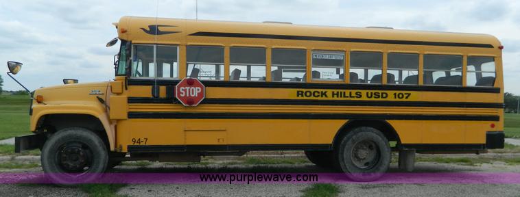image for item K8138 1995 Blue Bird B7 school bus