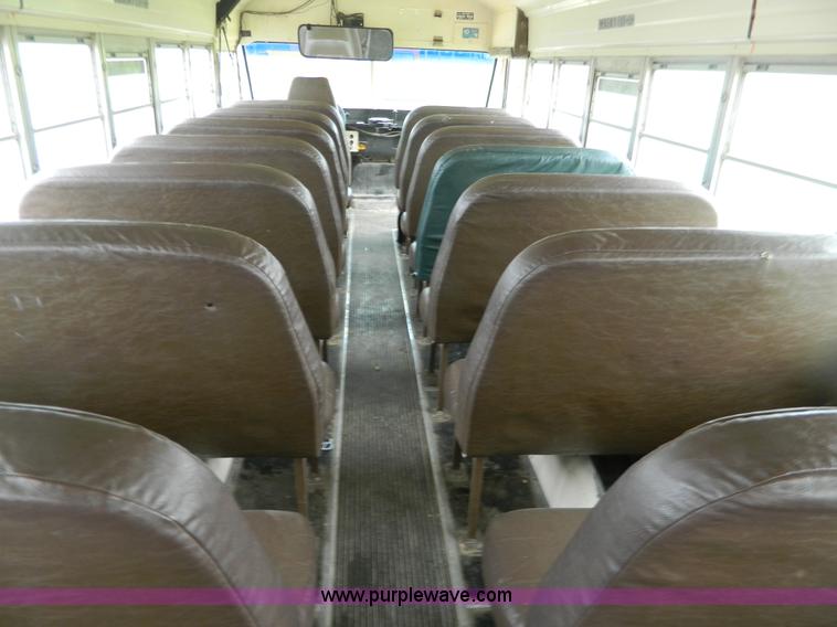 image for item K8139 1996 Blue Bird B800 school bus
