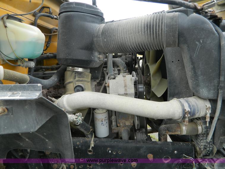 image for item K8140 1997 Ford Carpenter school bus