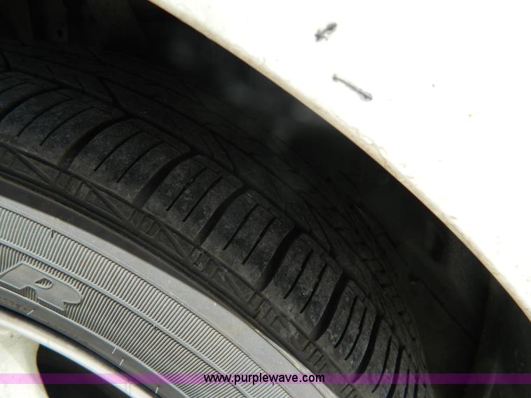 image for item K8141 2010 Ford Fusion S