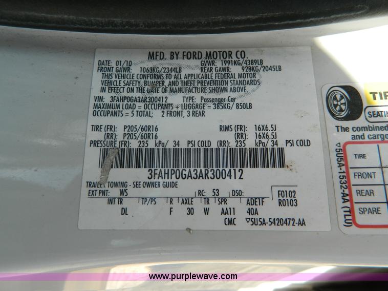 image for item K8141 2010 Ford Fusion S