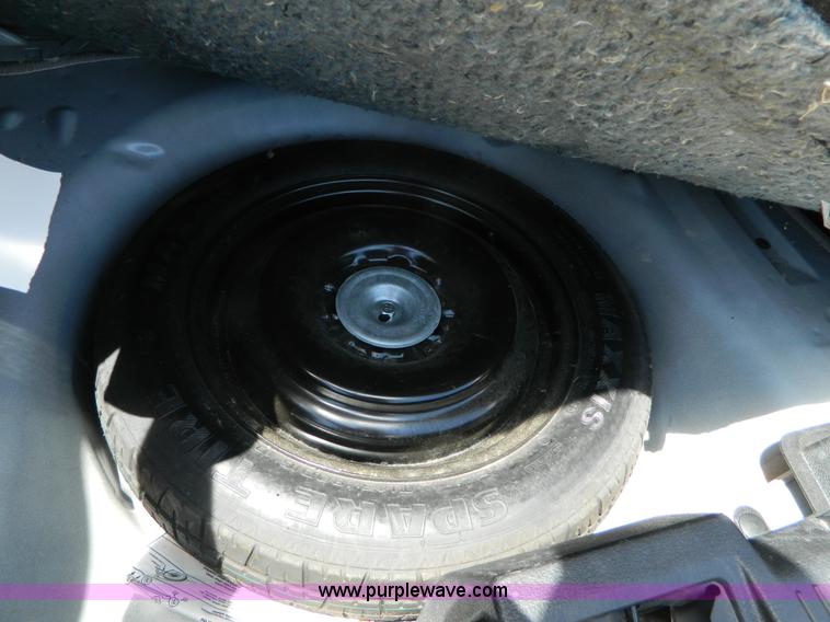 image for item K8141 2010 Ford Fusion S