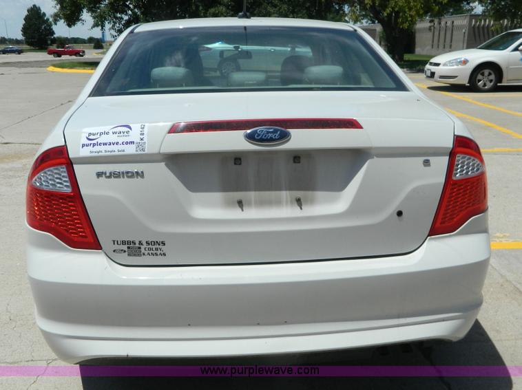 image for item K8142 2010 Ford Fusion S