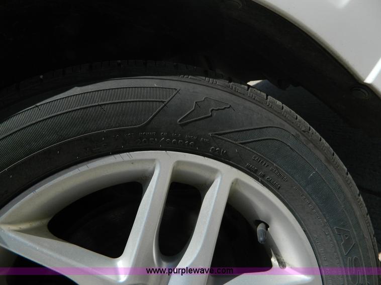 image for item K8142 2010 Ford Fusion S