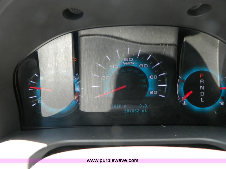 image for item K8142 2010 Ford Fusion S