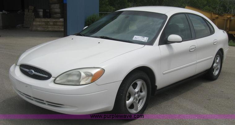 image for item K8683 2002 Ford Taurus SES