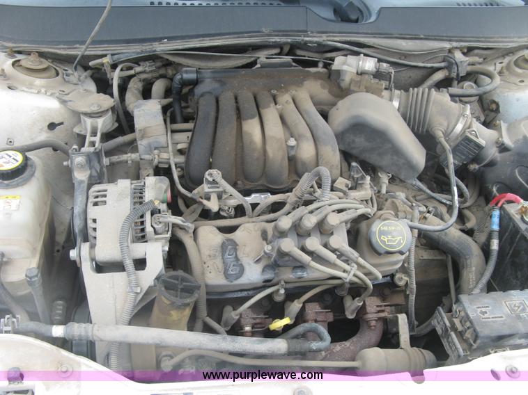 image for item K8683 2002 Ford Taurus SES