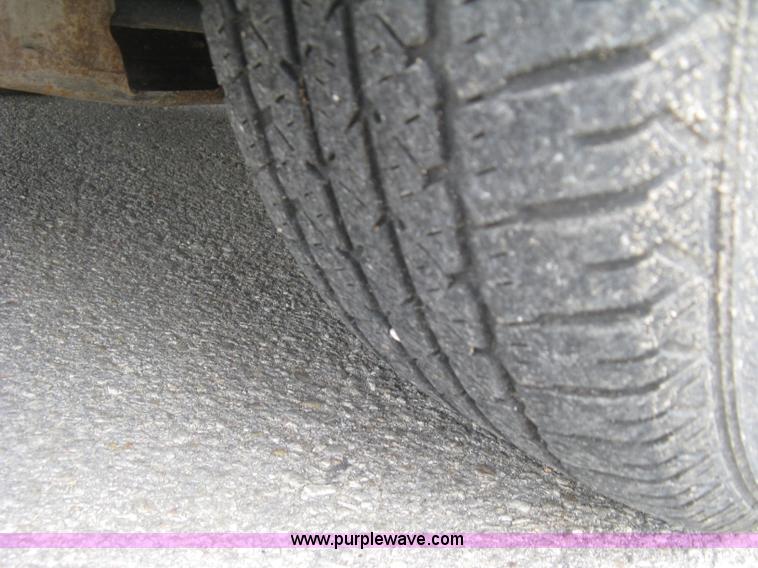 image for item K8683 2002 Ford Taurus SES