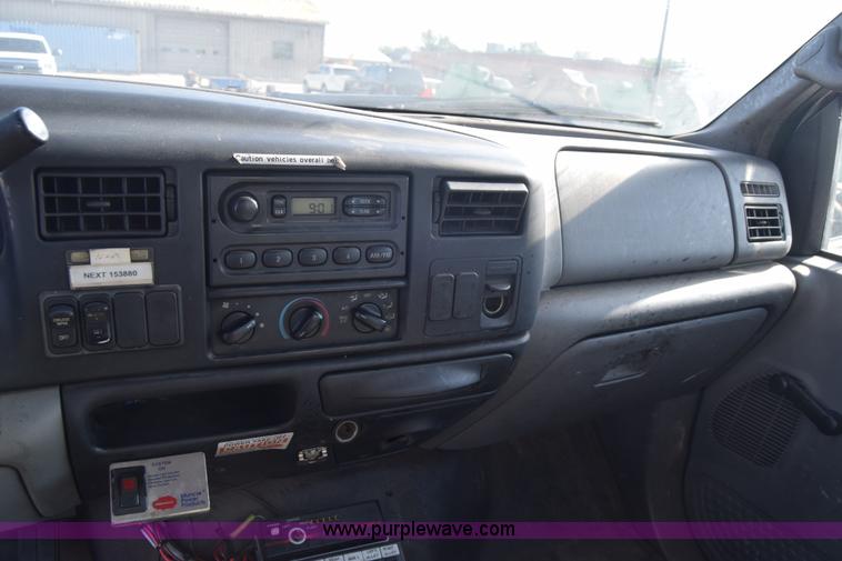 image for item L2747 2005 Ford F650 Super Duty bucket truck