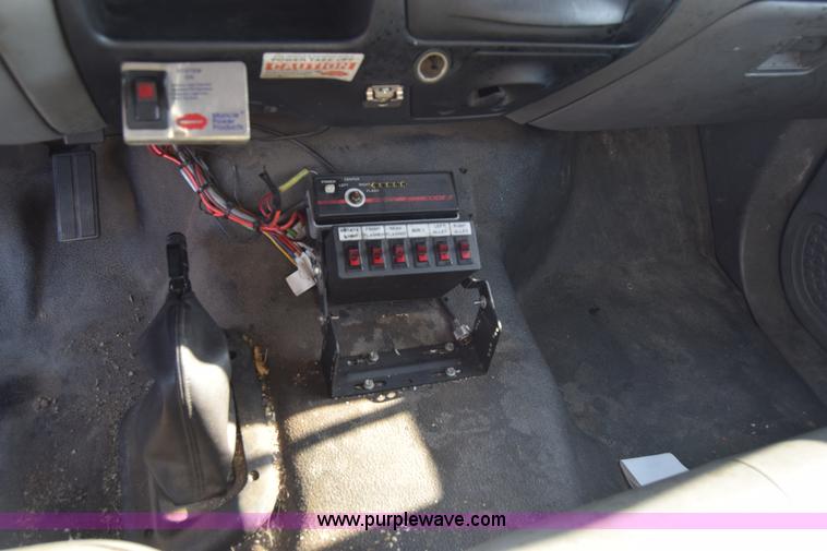 image for item L2747 2005 Ford F650 Super Duty bucket truck