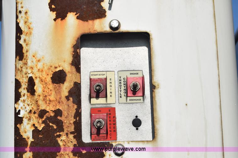 image for item L2747 2005 Ford F650 Super Duty bucket truck