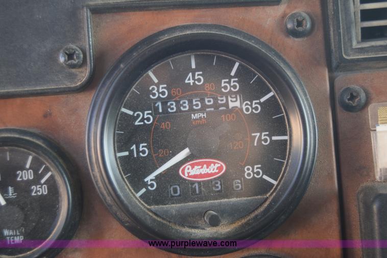 image for item L2748 2008 Peterbilt PB340 dump truck