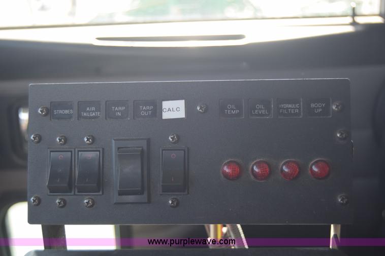 image for item L2748 2008 Peterbilt PB340 dump truck