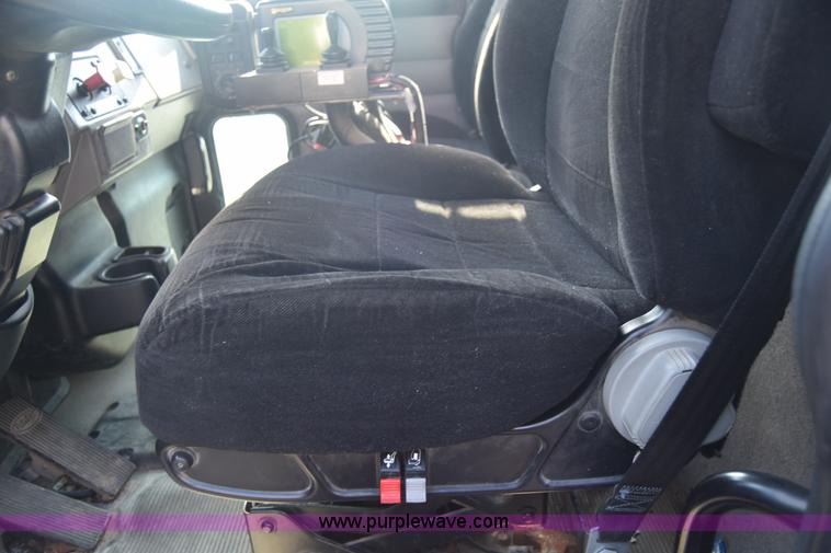 image for item L2748 2008 Peterbilt PB340 dump truck