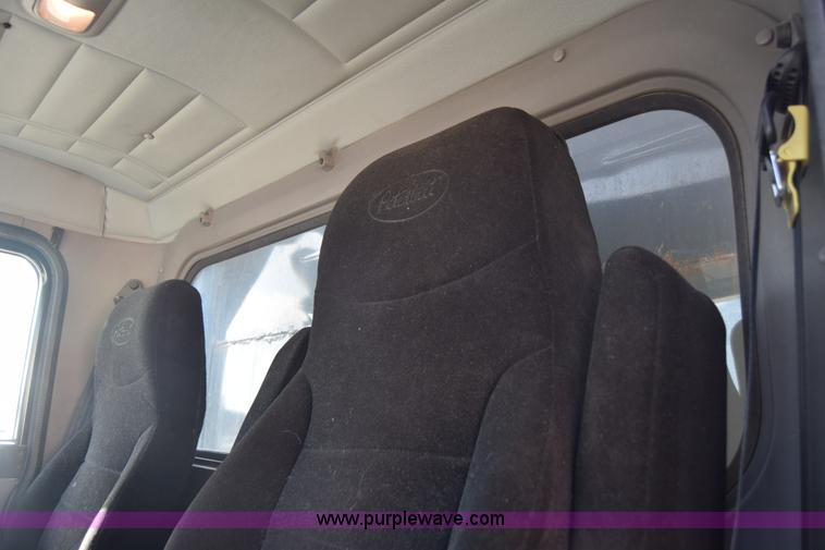 image for item L2748 2008 Peterbilt PB340 dump truck