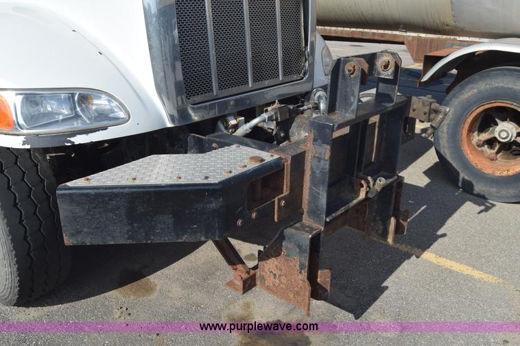 image for item L2748 2008 Peterbilt PB340 dump truck