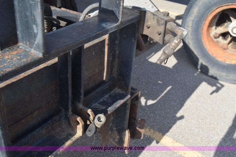 image for item L2748 2008 Peterbilt PB340 dump truck